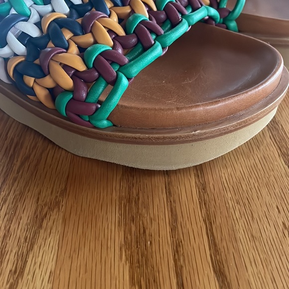 Chloe Wavy Platform Sandals 36 - Picture 13 of 14